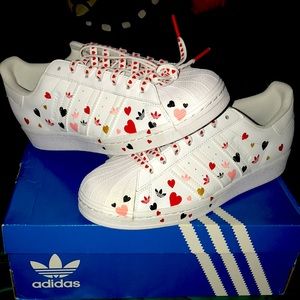 Adidas Superstars